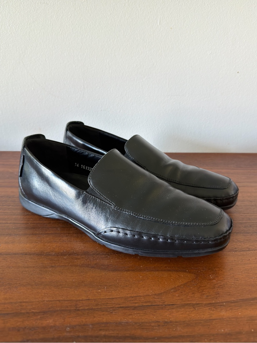 Mephisto Men’s 9.5 Black Genuine Leather Slip On Loafers Moc Toe Comfort Shoes
